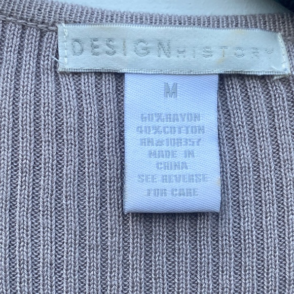 Design History sweater ruffle front cardigan taupe cream Medium - Picture 13 of 13